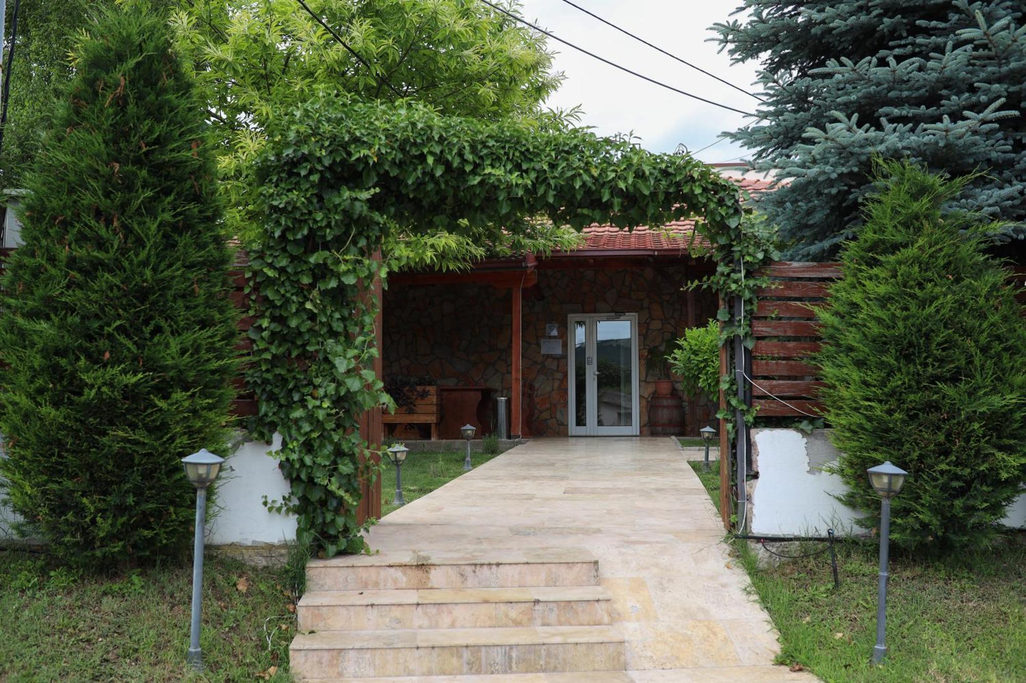 Kokino Winery Hotel Kumanovo Exterior foto